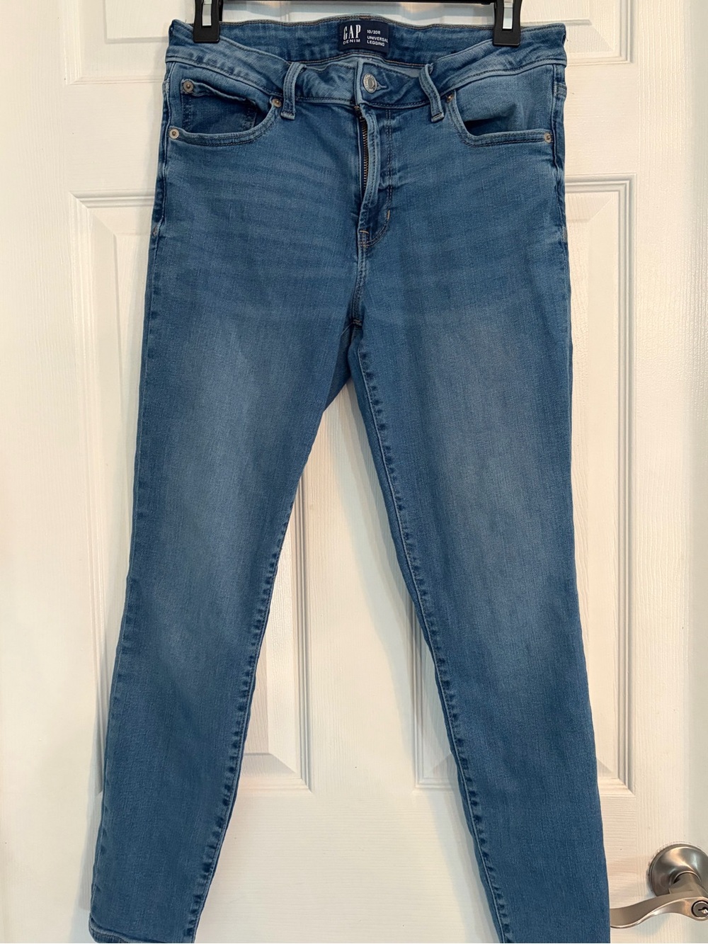 Gap Universal Legging Jeans Women’s 10/30R Medium Wash Stretch Skinny Denim